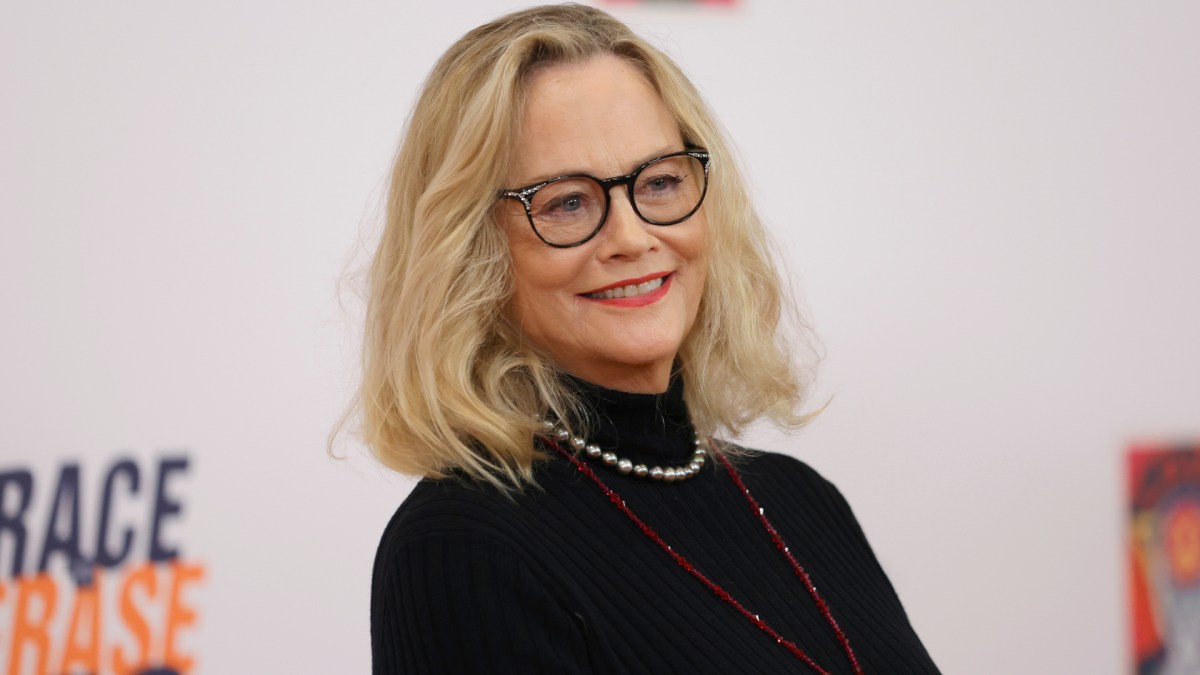 Cybill Shepherd.