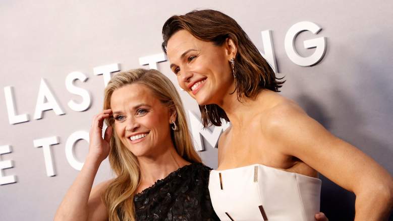 Reese Witherspoon and Jennifer Garner