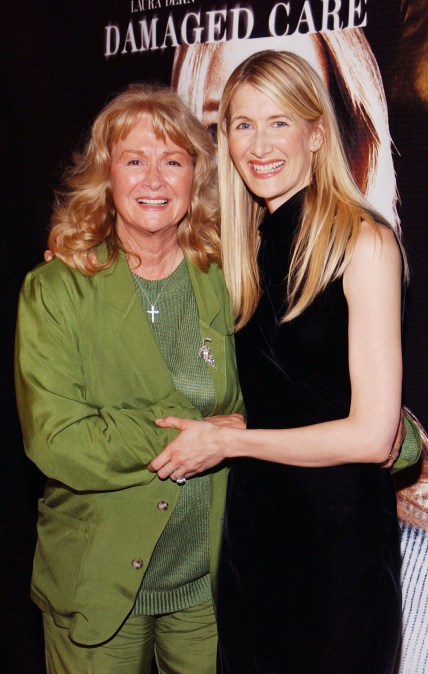 Actress Diane Ladd (L) and daughter, actress Laura Dern