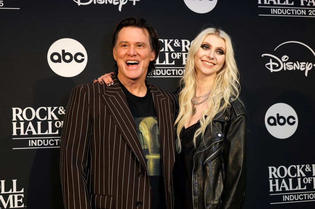 Jim Carrey & Taylor Momsen