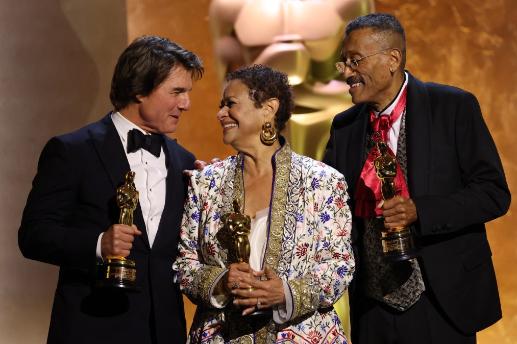 (L/R) US actor producer Tom Cruise, US actress dancer Debbie Allen 