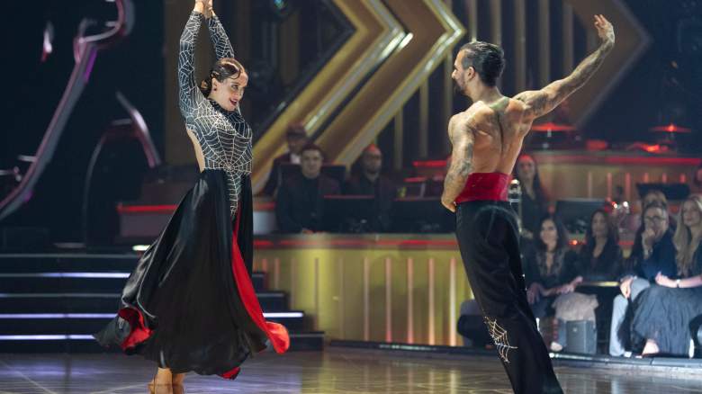 Whitney Leavitt, Mark Ballas