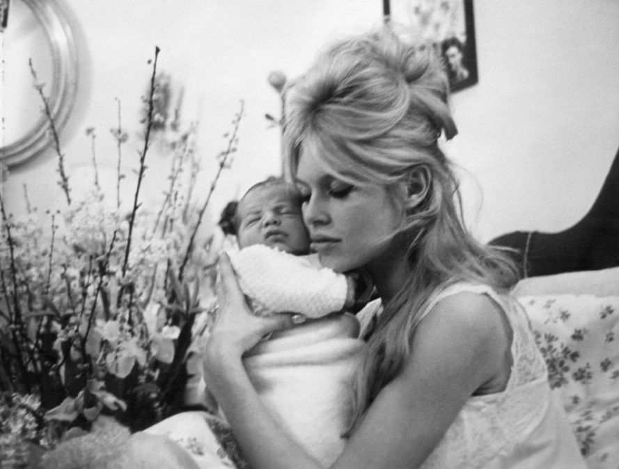 BIO BRIGITTE BARDOT-BEBE