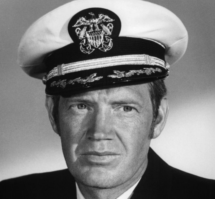 Ronny Cox.