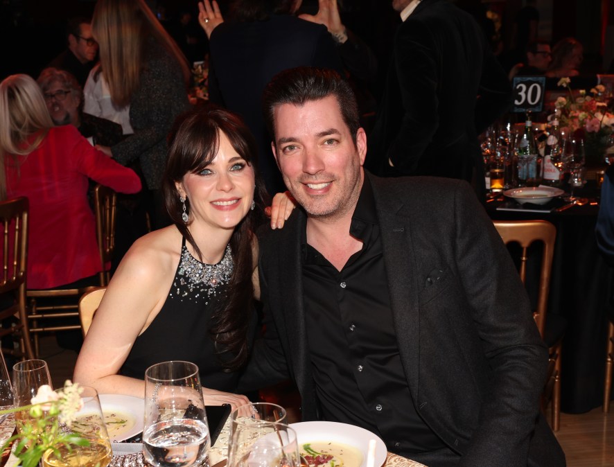 Zoey Deschanel & Jonathan Scott