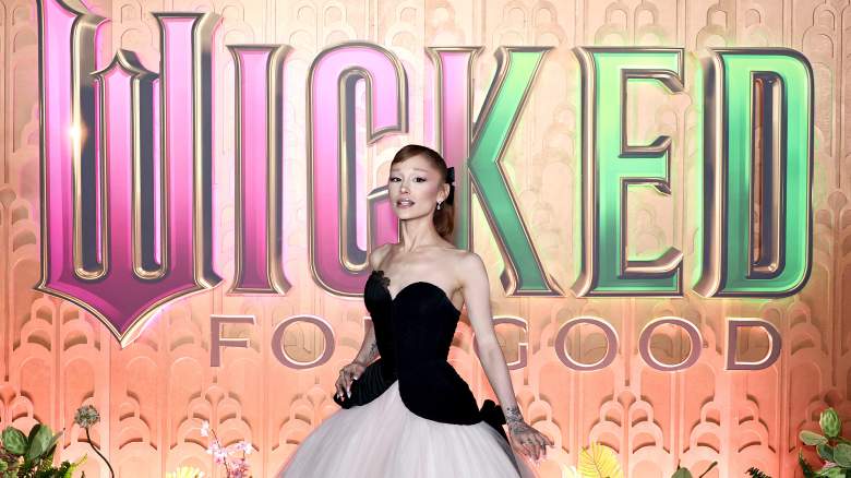 Ariana Grande attends the "Wicked: For Good!" New York Premiere