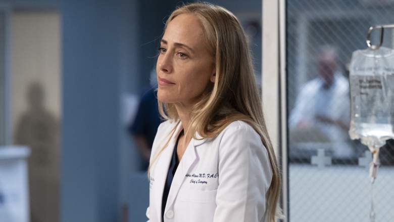 Kim Raver