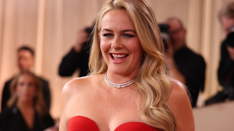 Alicia Silverstone