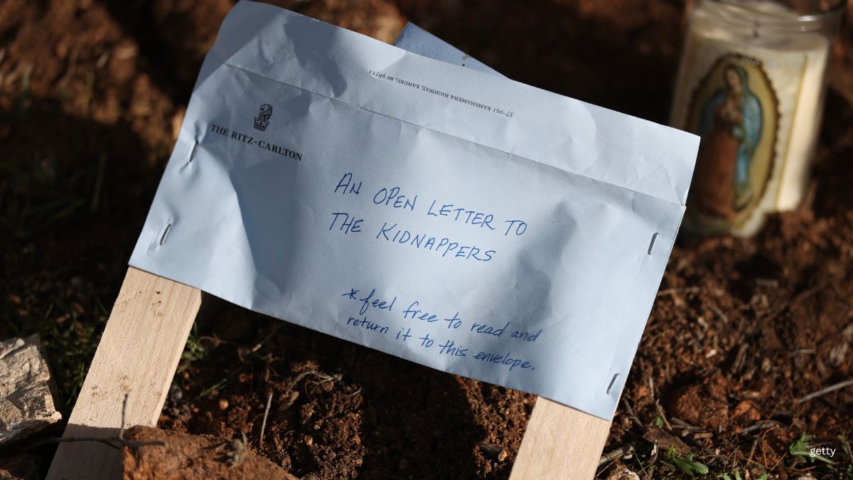 an open letter to kidnappers from nancy guthrie's neighbors