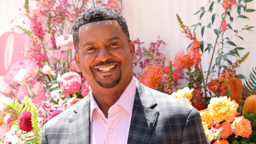 Alfonso Ribeiro smiling at an event