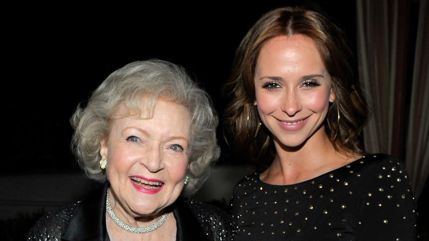 Betty White, Jennifer Love Hewitt