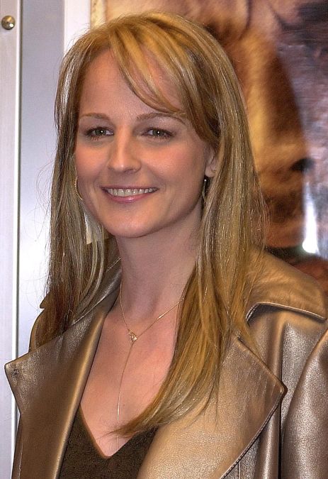 Helen Hunt at the "Cast Away" premiere in 2000.