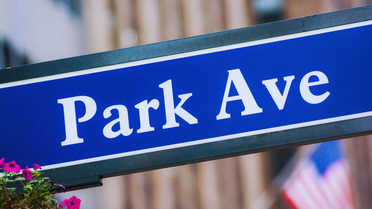 Park Avenue sign