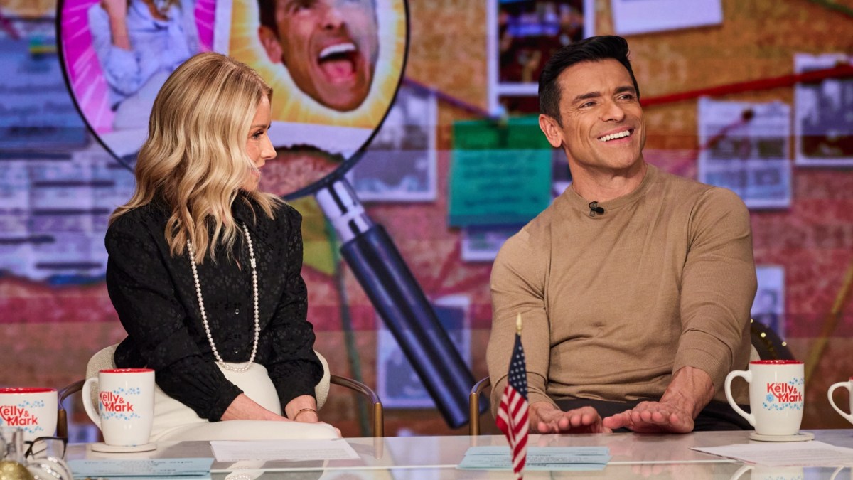 Kelly Ripa and Mark Consuelos