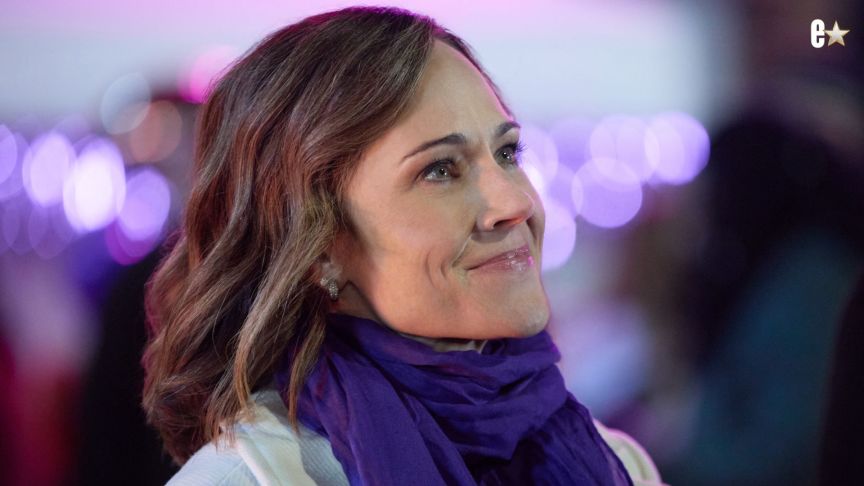 Nikki DeLoach