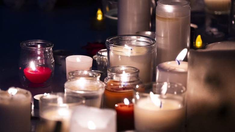 Candles for Lee Sang-bo.