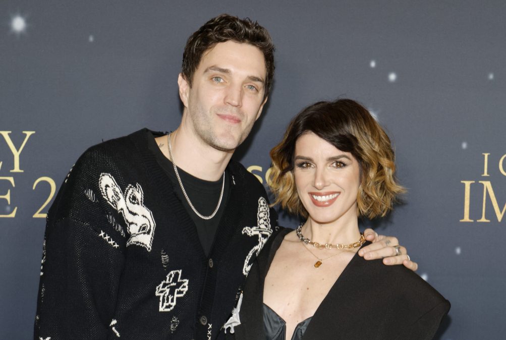 Shenae Grimes-Beech