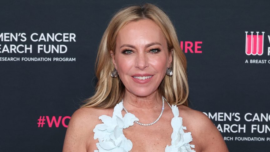 Sutton Stracke at red carpet event
