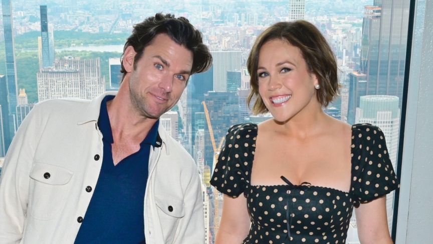 Kevin McGarry & Erin Krakow