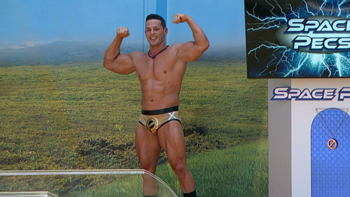Jessie "Mr. PEC-Tacular" Godderz