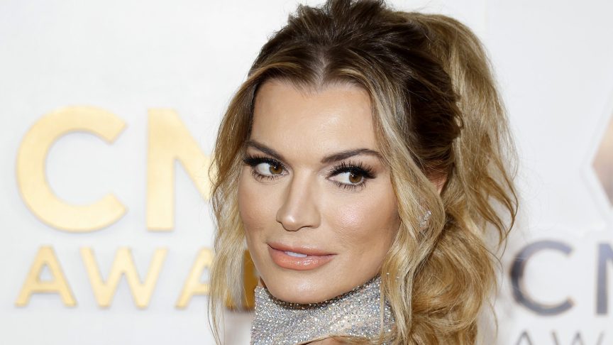 Lindsay Hubbard at the 57th Annual CMA Awards in Nashville