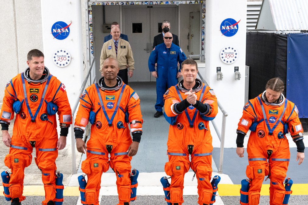 Jeremy Hansen, Victor Glover, Reid Wiseman, Christina Koch