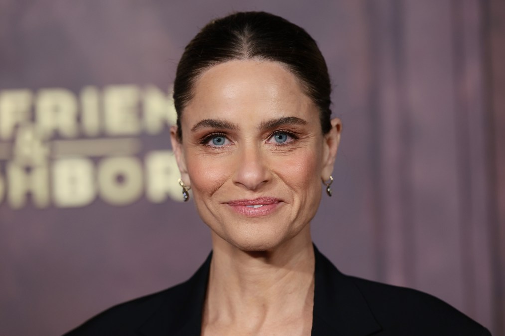 Amanda Peet attends Apple TV's "Your Friends and Neighbors" Season 2 premiere