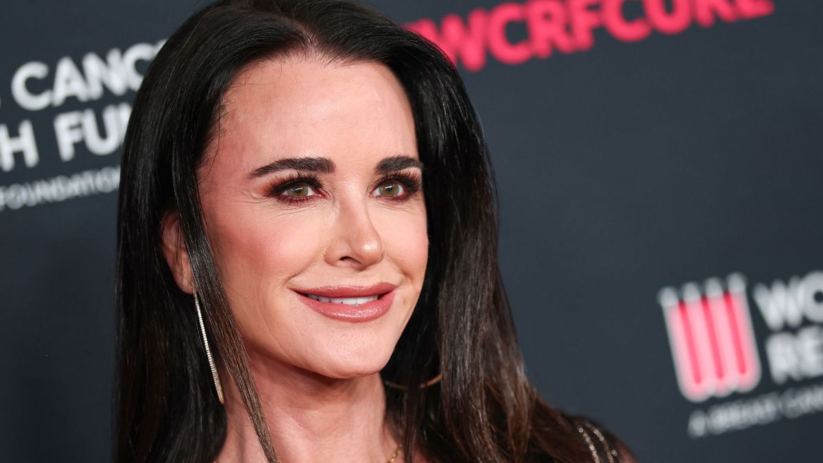 Kyle Richards attends An Unforgettable Evening benefiting the Women's Cancer Research Fund at the Beverly Wilshire on March 11, 2026
