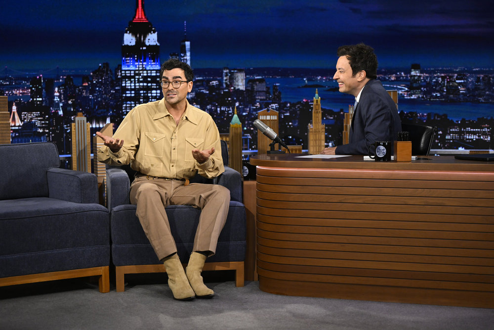 THE TONIGHT SHOW STARRING JIMMY FALLON -- Episode 2275 -- Pictured: (l-r) Actor Dan Levy during an interview with host Jimmy Fallon on Tuesday, March 31, 2026