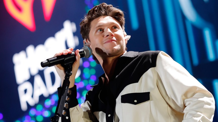 Niall Horan performs onstage at iHeartRadio 102.7 KIIS FM's Jingle Ball