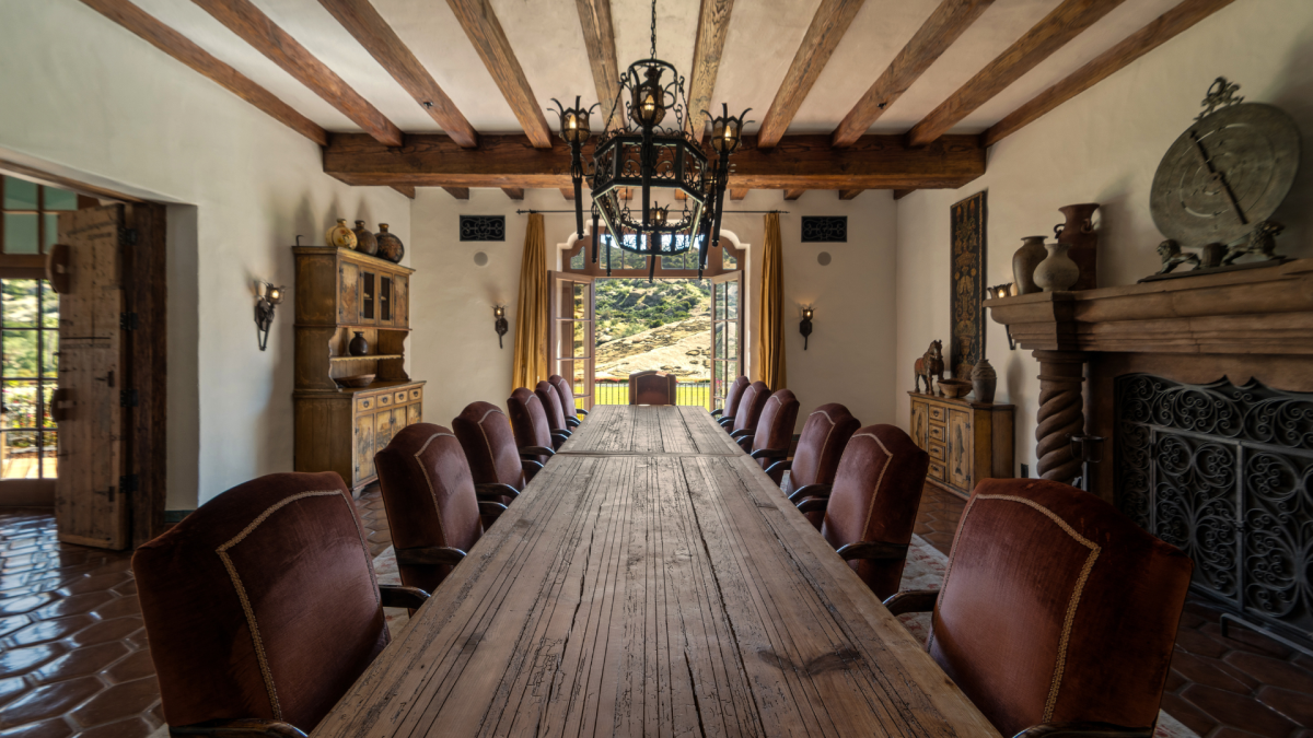 Hummingbird Nest Ranch