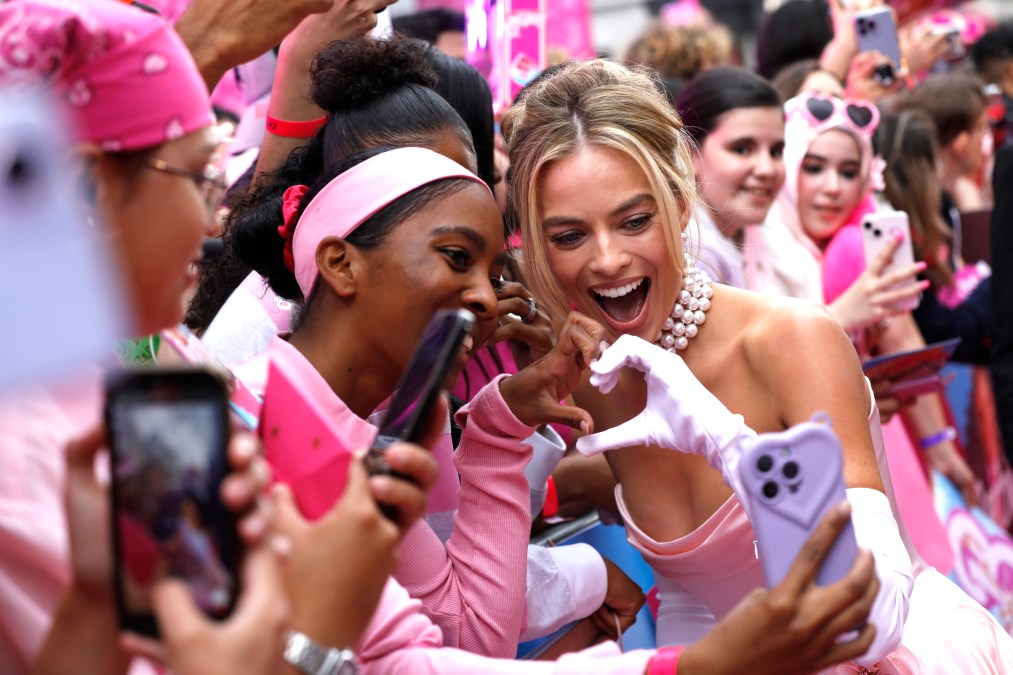Margot Robbie and fans at the "Barbie" European premiere in 2023.