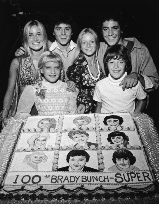 Maureen McCormick, Susan Olsen, Christopher Knight, Eve Plumb, Barry Williams and Mike Lookinland.