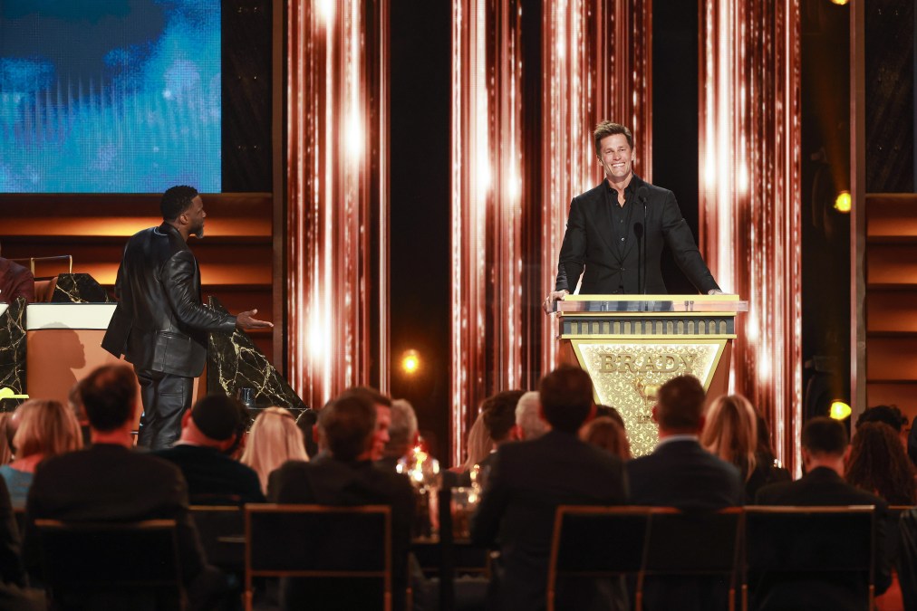 Netflix Is A Joke Festival: G.R.O.A.T The Greatest Roast Of All Time - Tom Brady