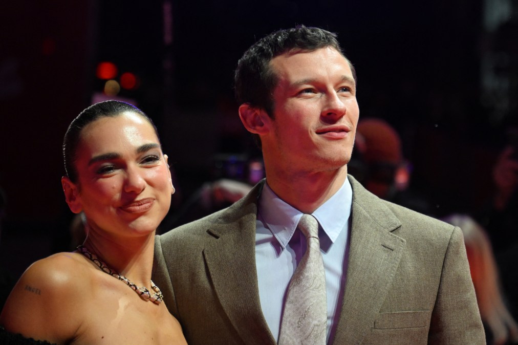 English singer and songwritter Dua Lipa and British actor Callum Turner 