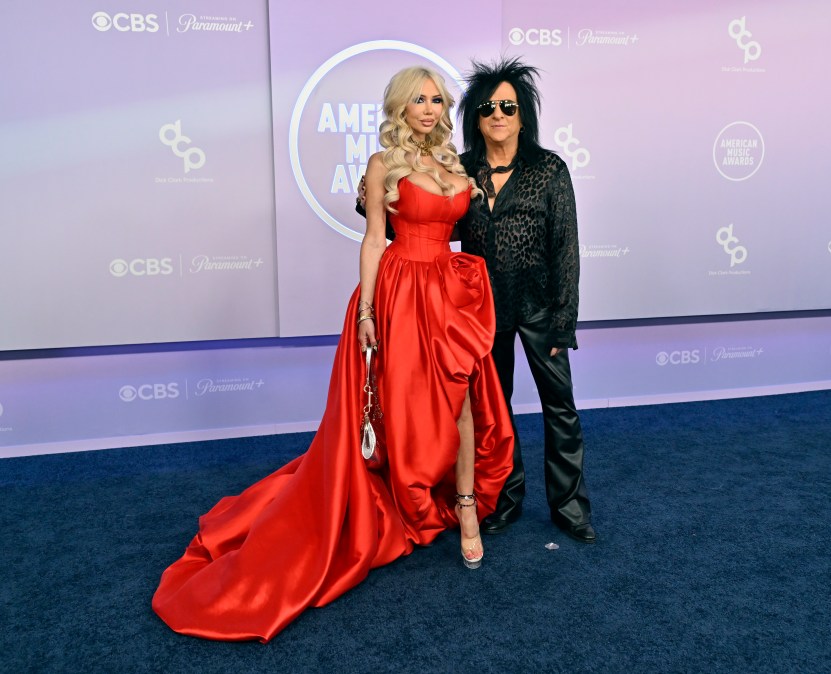 Josie Stevens and Steve Stevens on the American Music Awards of 2026 red carpet.