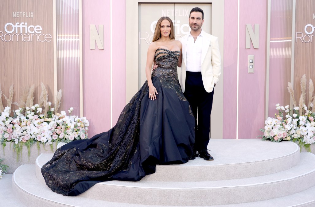Jennifer Lopez, Brett Goldstein