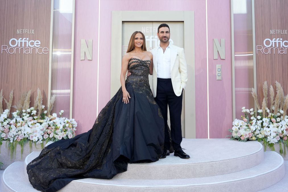 Jennifer Lopez and Brett Goldstein