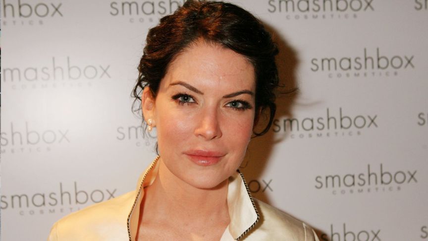 Actress Lara Flynn Boyle attends Mercedes-Benz Fashion Week at Smashbox Studios on March 22, 2006 in Culver City, California