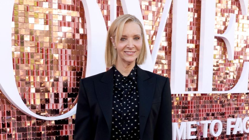 Lisa Kudrow attends the Los Angeles Red Carpet Premiere of HBO Original Comedy Series "The Comeback" at the Wallis Annenberg Center for the Performing Arts on March 19, 2026 in Beverly Hills, California