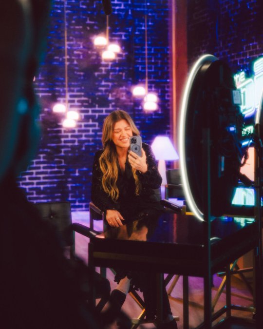 THE VOICE -- The Battles Premiere" Episode 2904 