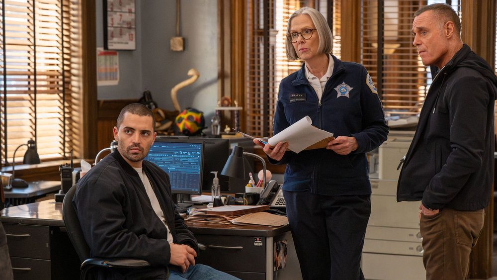 Benjamin Levy Aguilar, Amy Morton, Jason Beghe