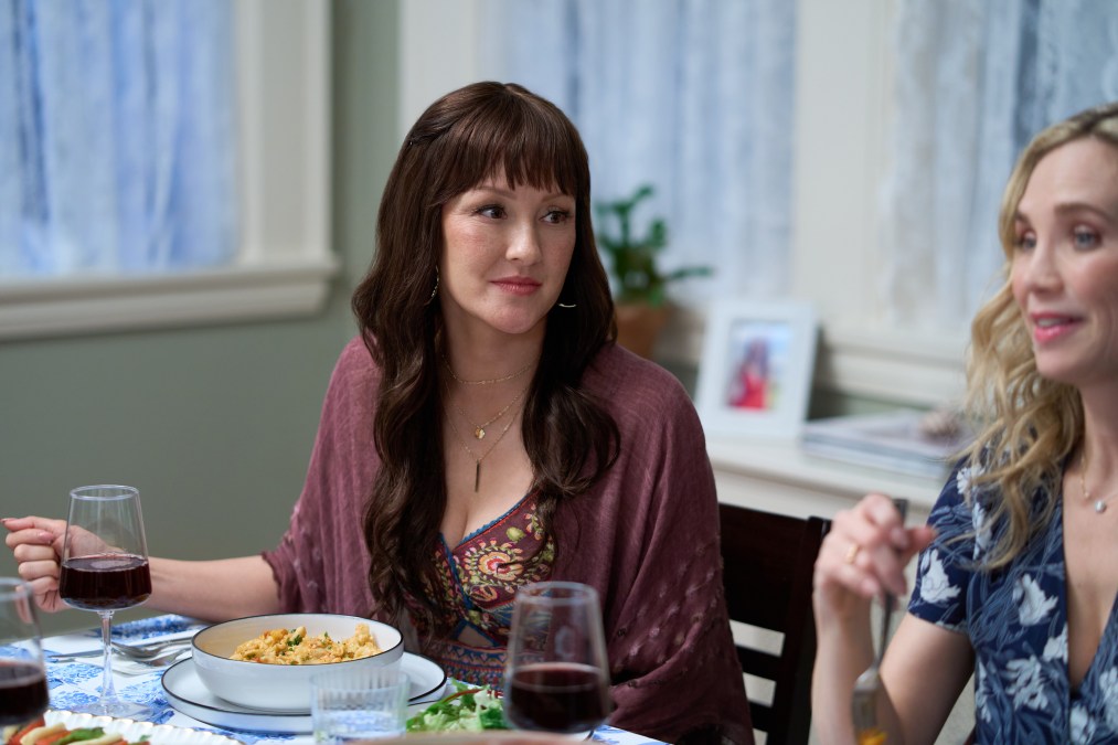 Crystal Lowe