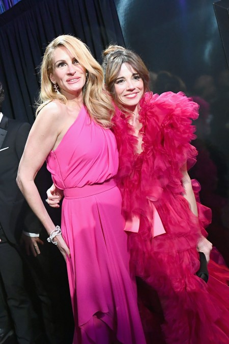Julia Roberts with Linda Cardellini at the 91st Academy Awards in 2019.