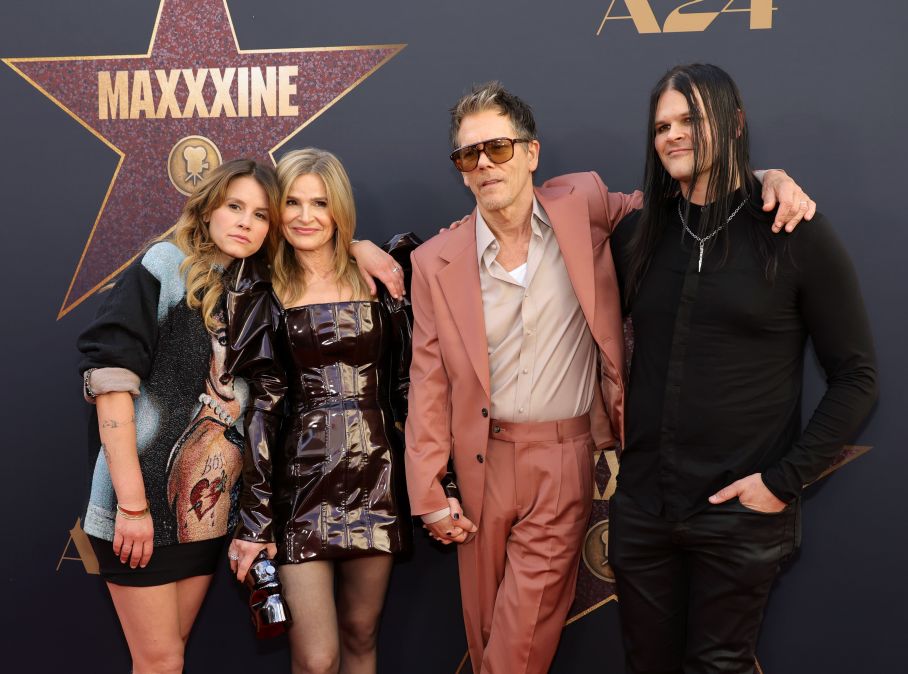 Sosie Bacon, Kyra Sedgwick, Kevin Bacon and Travis Bacon