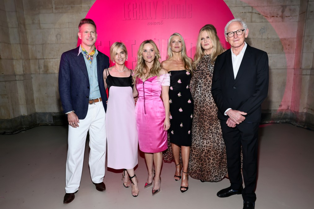 Matthew Davis, Selma Blair, Reese Witherspoon, Ali Larter, Jennifer Coolidge and Victor Garber
