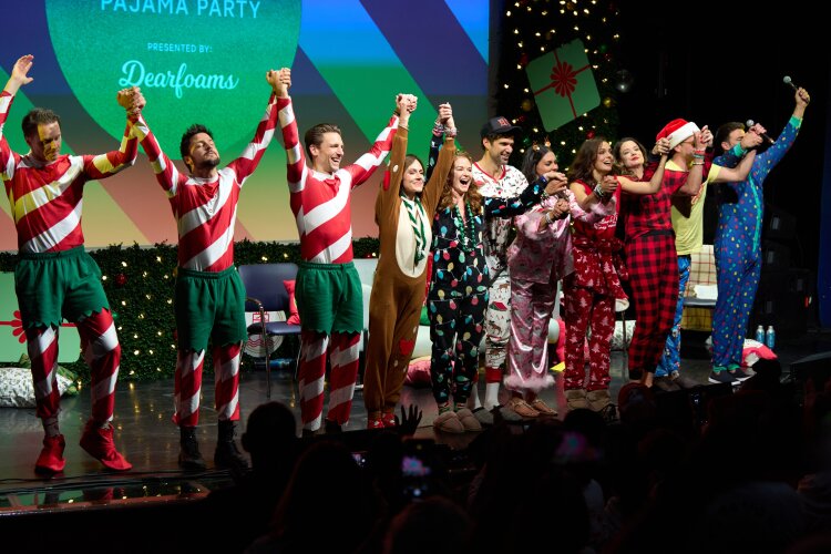 Hallmark's "Christmas at Sea"