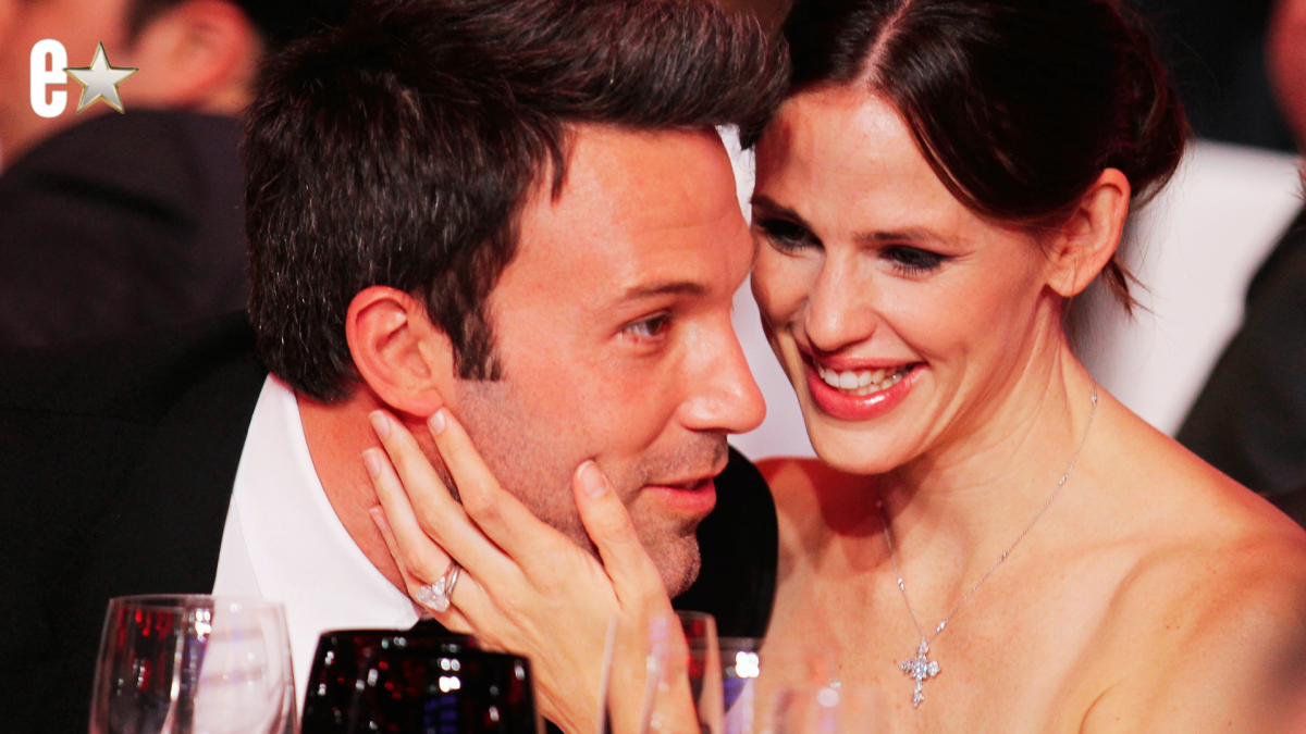 Jennifer Garner Honors Ex Ben Affleck