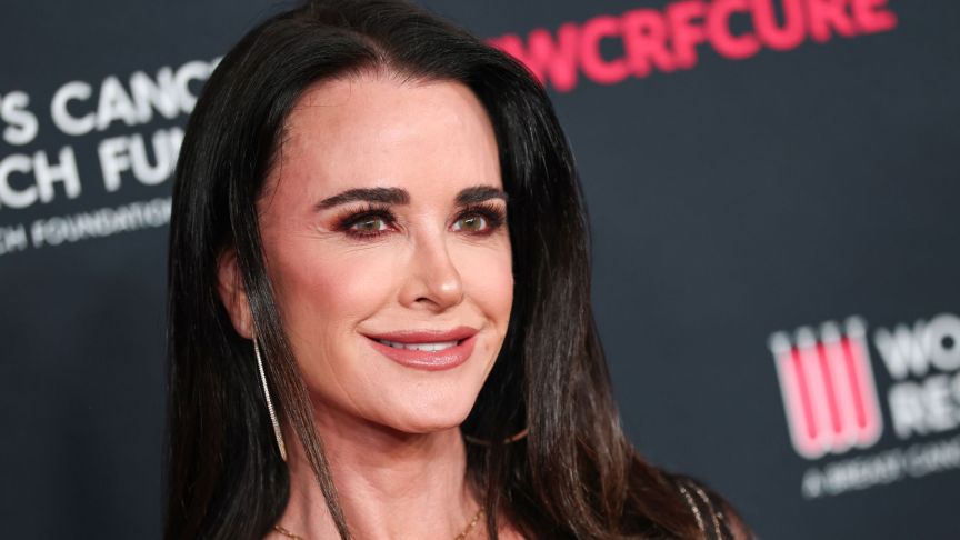 Kyle Richards attends An Unforgettable Evening benefiting the Women's Cancer Research Fund at the Beverly Wilshire on March 11, 2026 in Beverly Hills, California