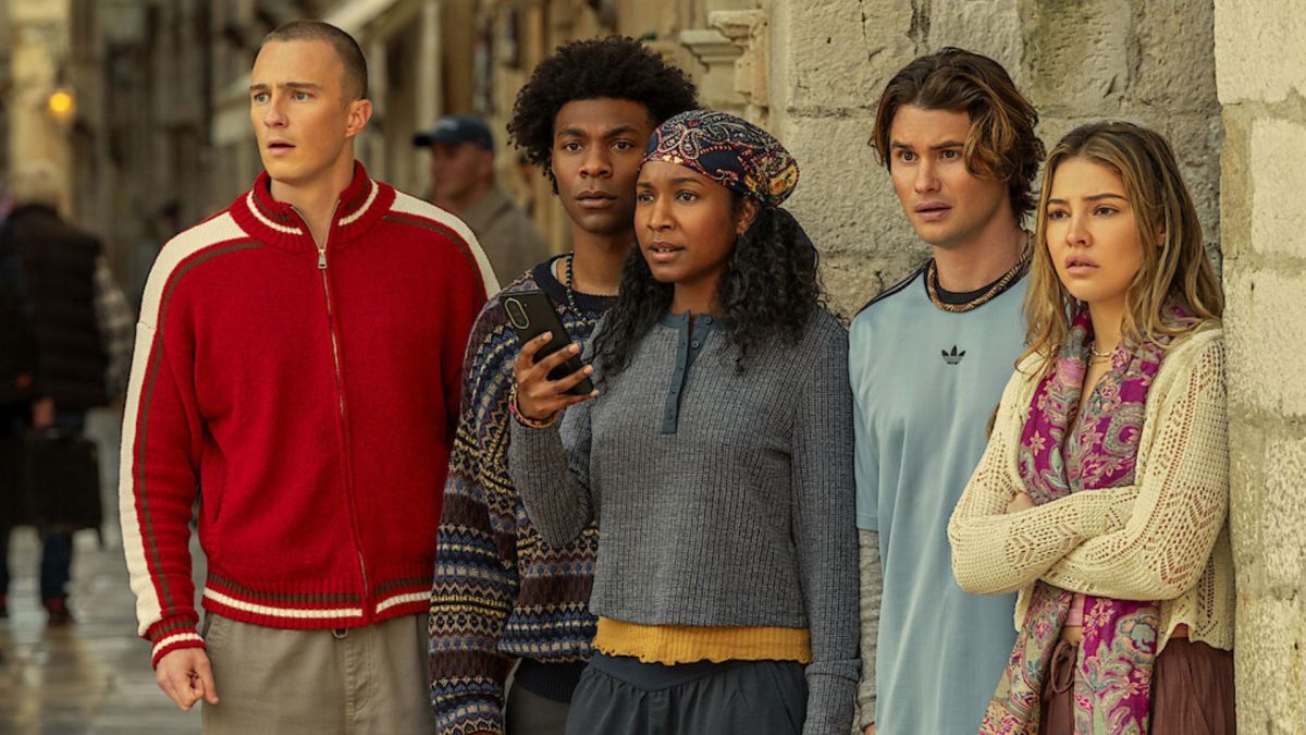 The cast of Outer Banks in an image from season 5